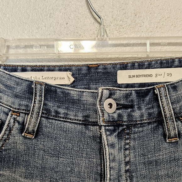 Anthropologie Pilcro & The Letterpress Slim Boyfriend Size 29 Boho Jeans - Picture 2 of 3